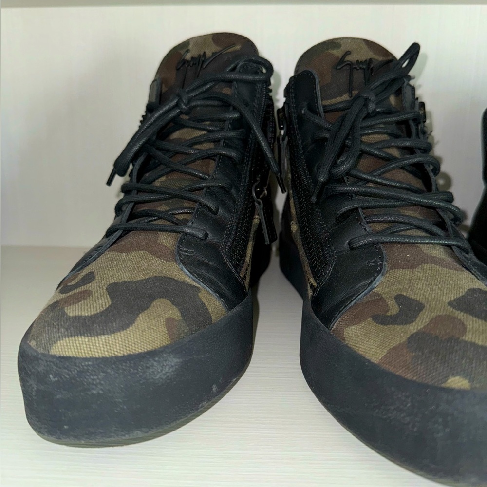 Men’s Giuseppe zanotti shoe